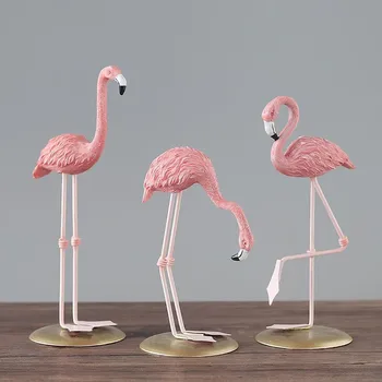 Скандинавските ins розови статуи фламинго декорации от смола Сладък Животни занаяти подарък на едно момиче за рождения ден на всекидневна, декориране на дома и аксесоари