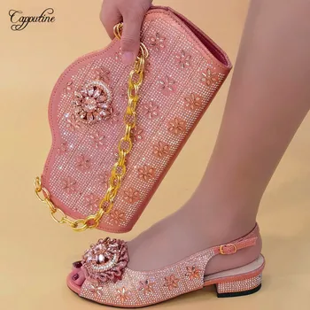 Прасковени дамски сандали на ниско токчета и чанта в комплекта тон летни обувки в африканския стил с чанта Sandalias De Las Mujeres CR902 2,8 СМ